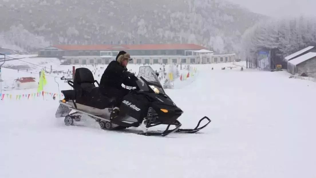 “Bsports必一体育”《战神4》发售 大V一张图被Xbox玩家喷惨(图2) 必一