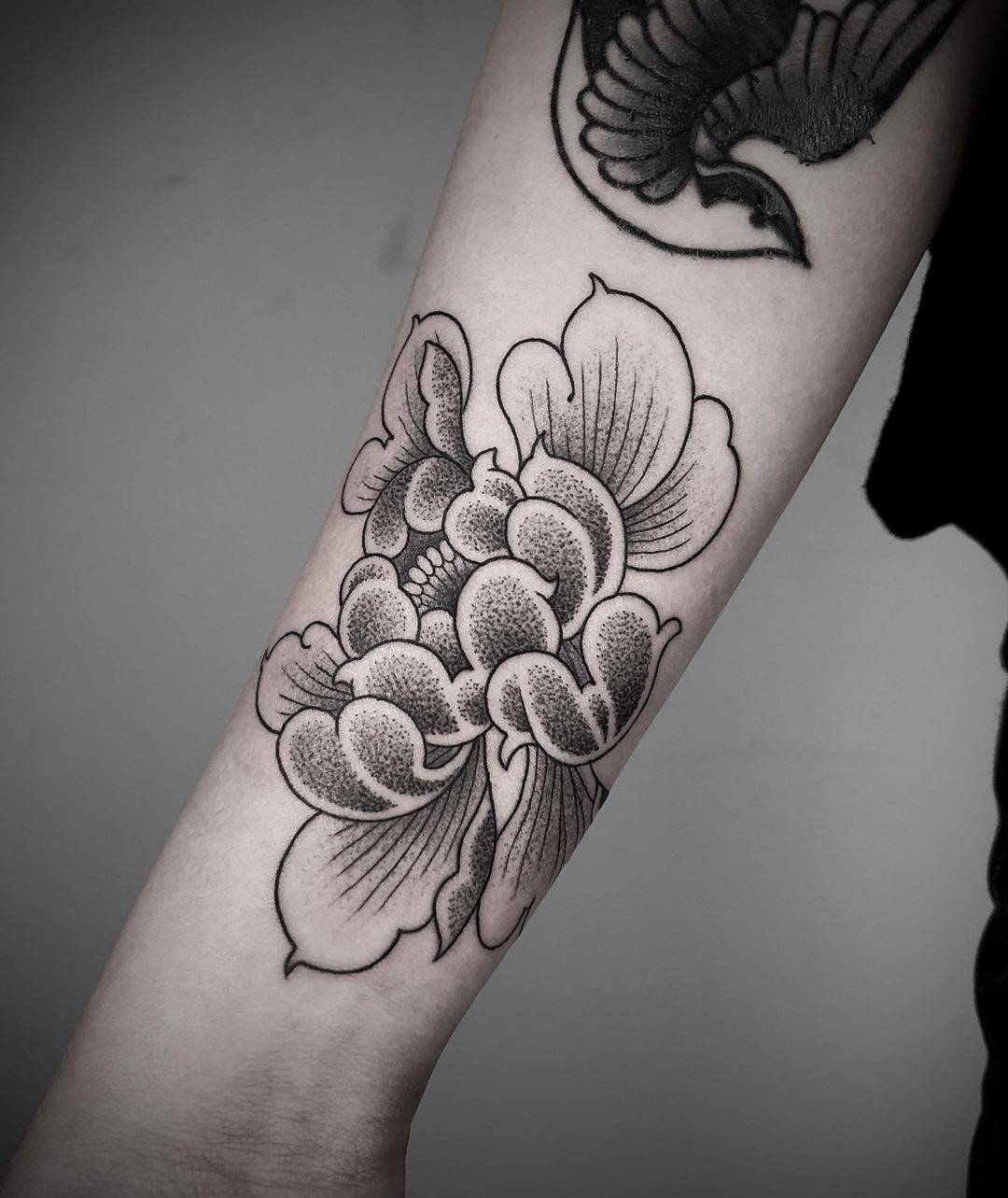 b体育：
上海纹身 点刺图腾纹身图案(图16)